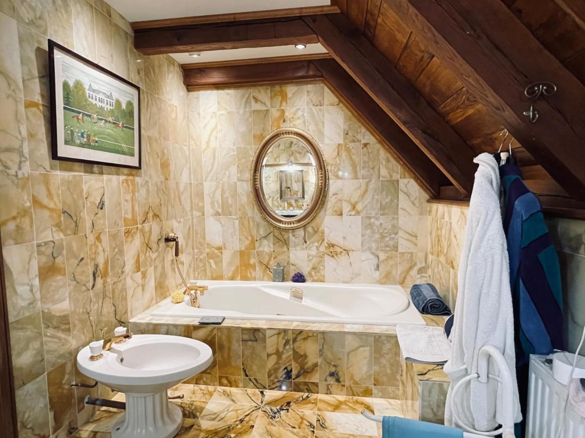 La Maison De Mon Pere Le Nayrac Экстерьер фото