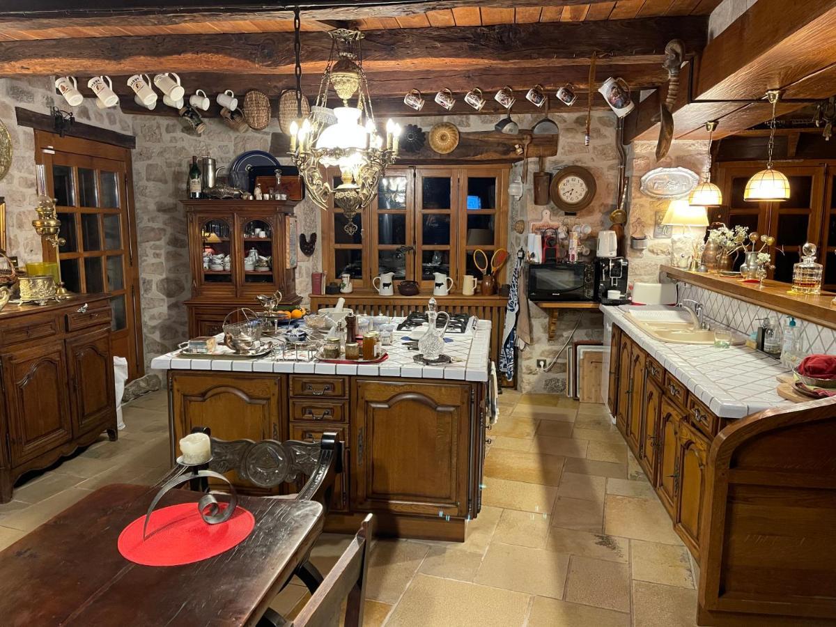La Maison De Mon Pere Le Nayrac Экстерьер фото